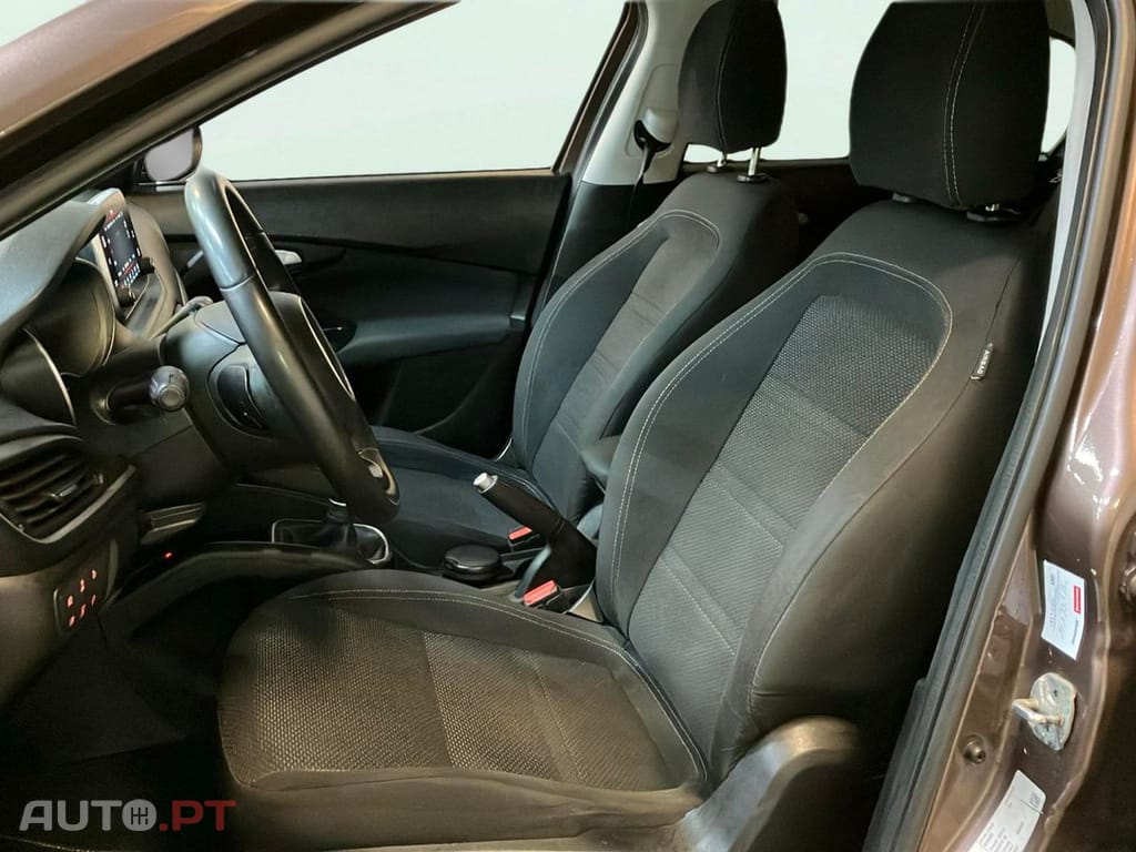 Fiat Tipo 1.3 M-Jet Lounge