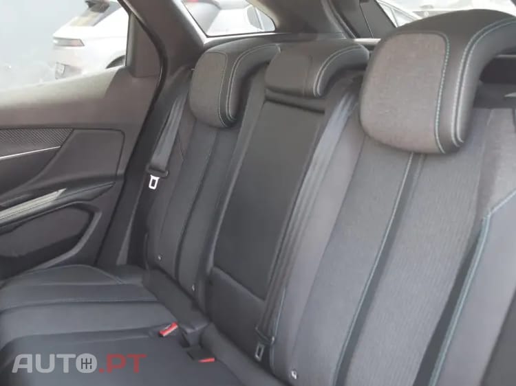 Peugeot 3008 1.5 BlueHDi Allure