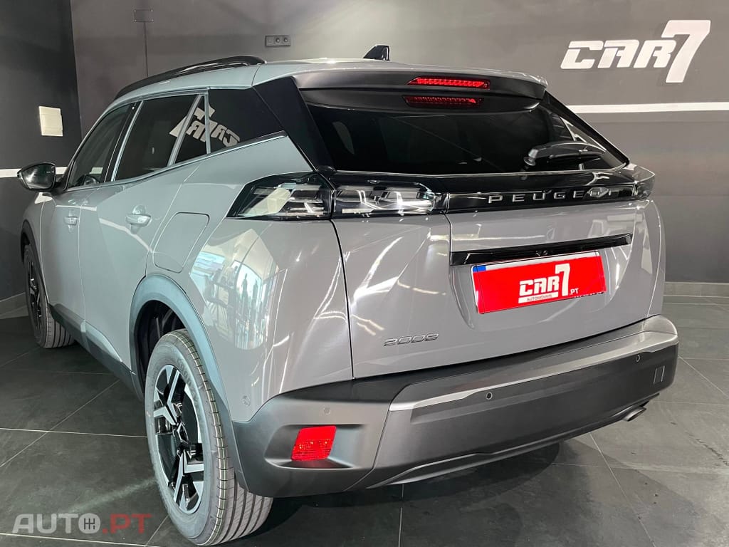 Peugeot 2008 1.2 PureTech Active Pack