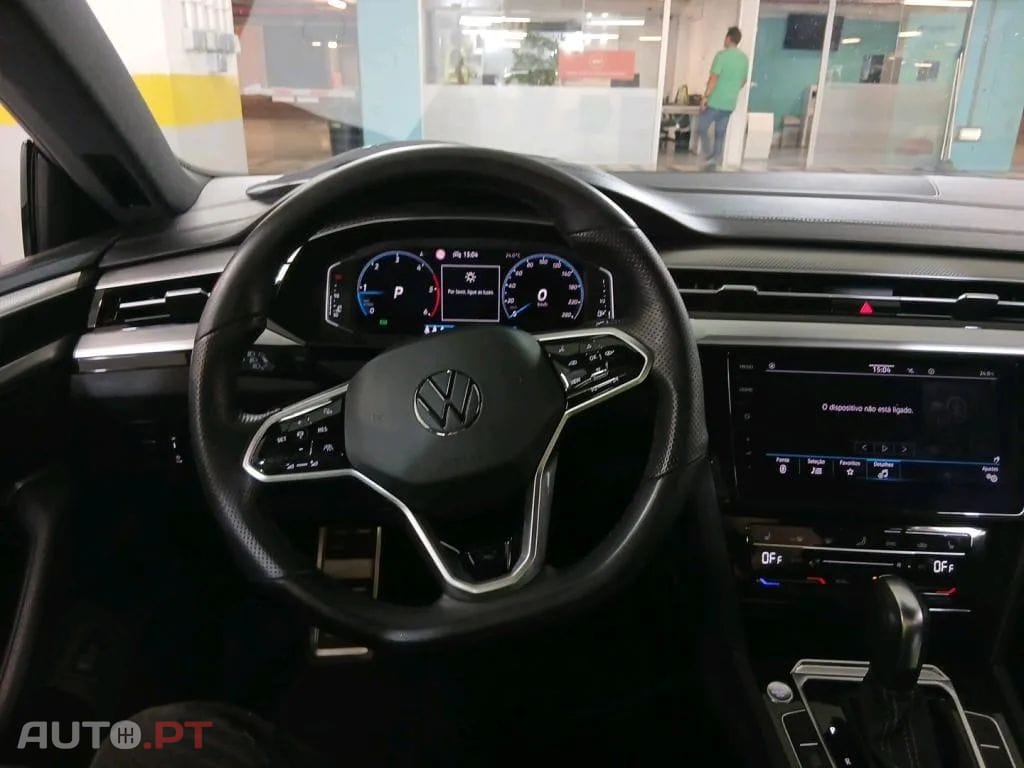 Volkswagen Arteon 2.0 TDI R-Line DSG