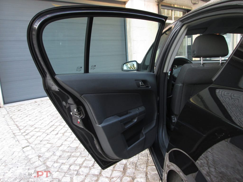 Opel Astra 1.3 CDTi Cosmo