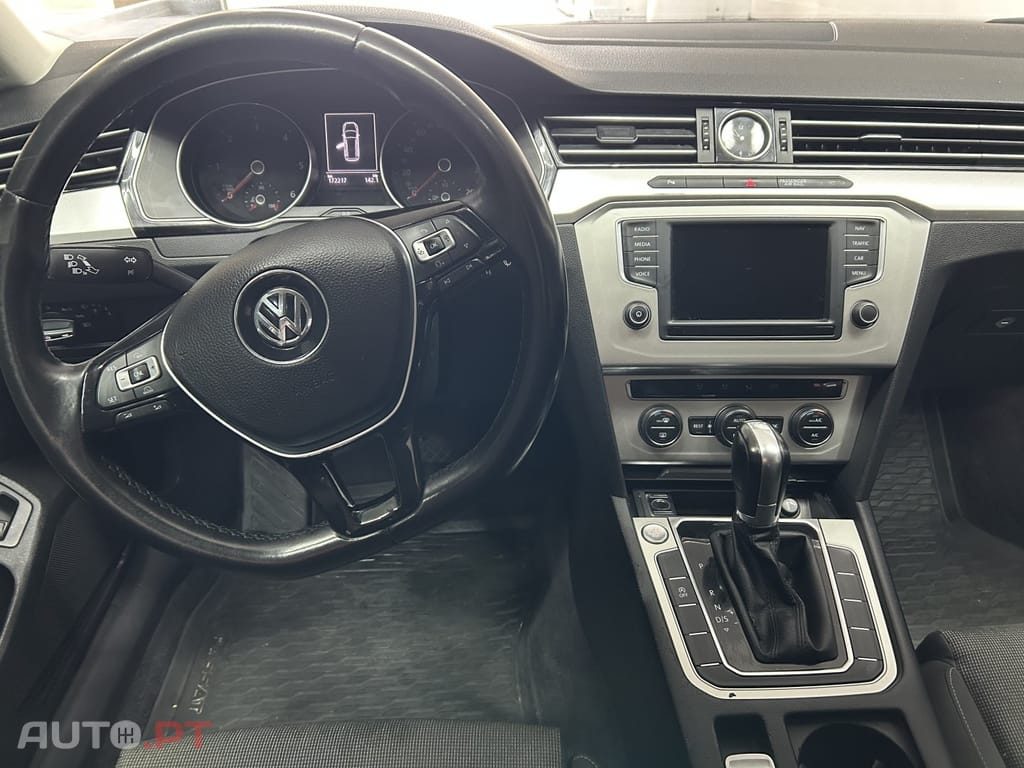 Volkswagen Passat Variant 1.6 TDI Confortline DSG