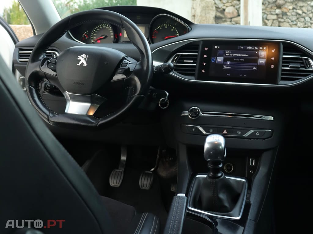 Peugeot 308 1.6 BlueHDi Allure