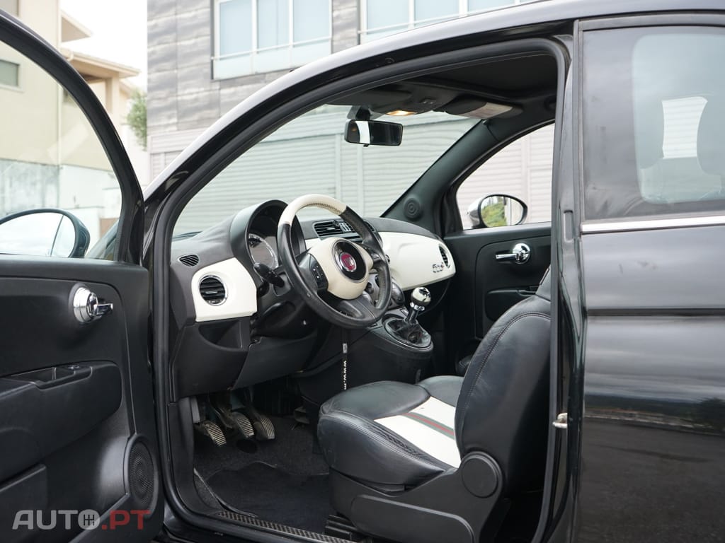 Fiat 500C 1.2 by Gucci
