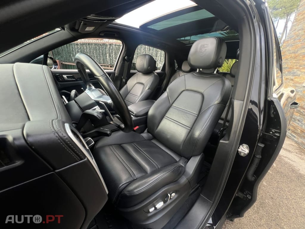 Porsche Cayenne E-Hybrid Platinum Edition