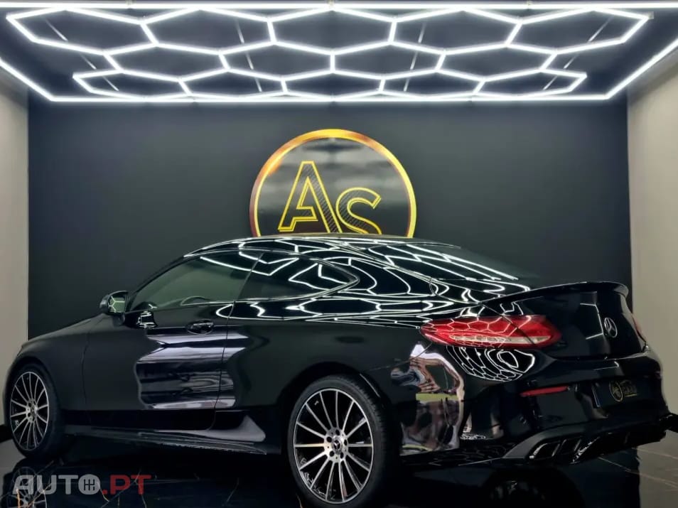 Mercedes-Benz C 220 Coupé AMG
