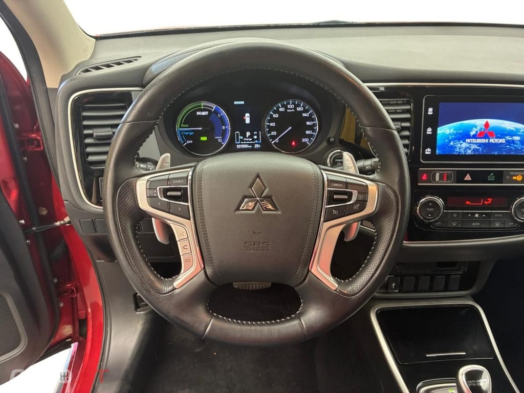 Mitsubishi Outlander 2.4l 4WD PHEV Business