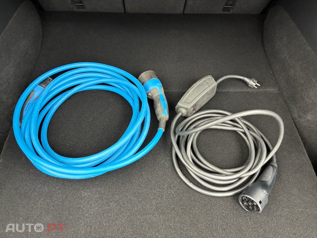 Tesla Model Y Standard RWD