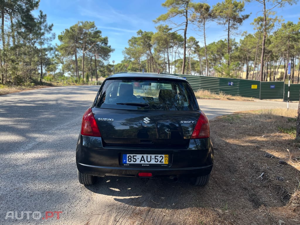 Suzuki Swift 1.3 DDiS GLX