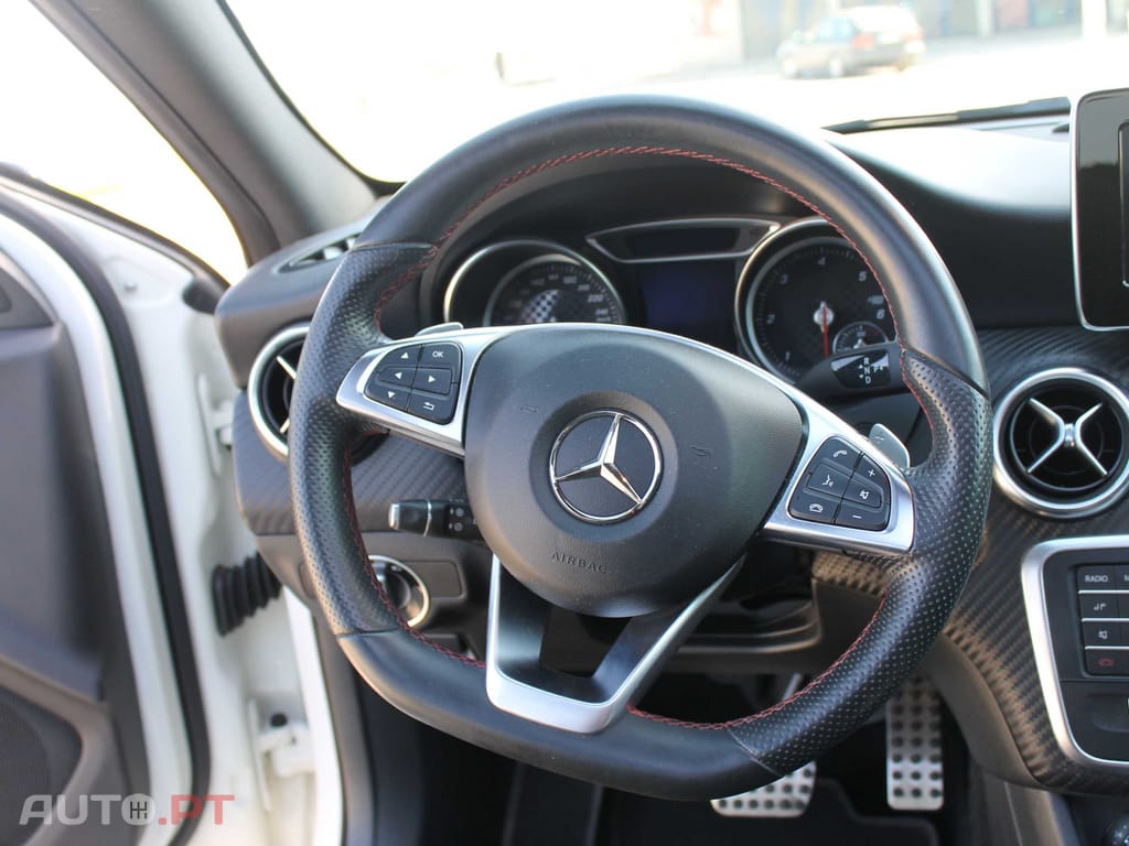 Mercedes-Benz A 200 A200d AMG