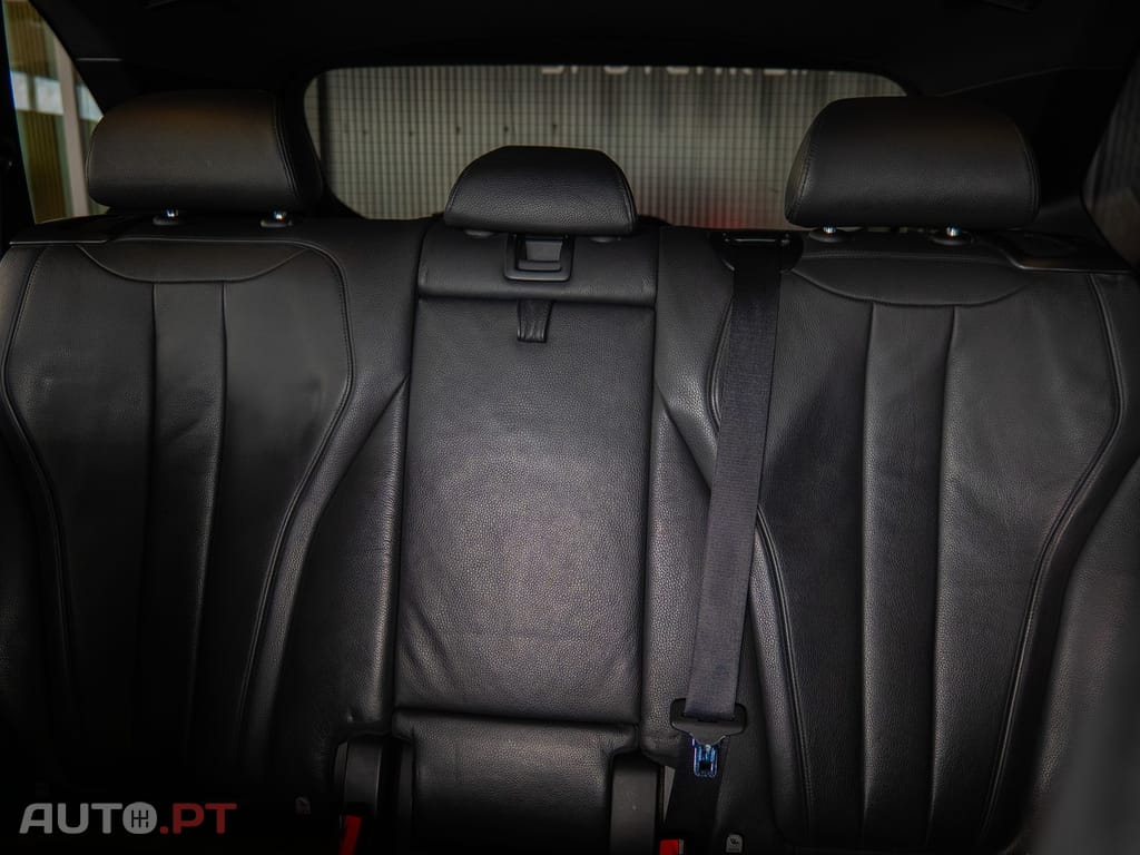 BMW X5 25 d sDrive Pack M