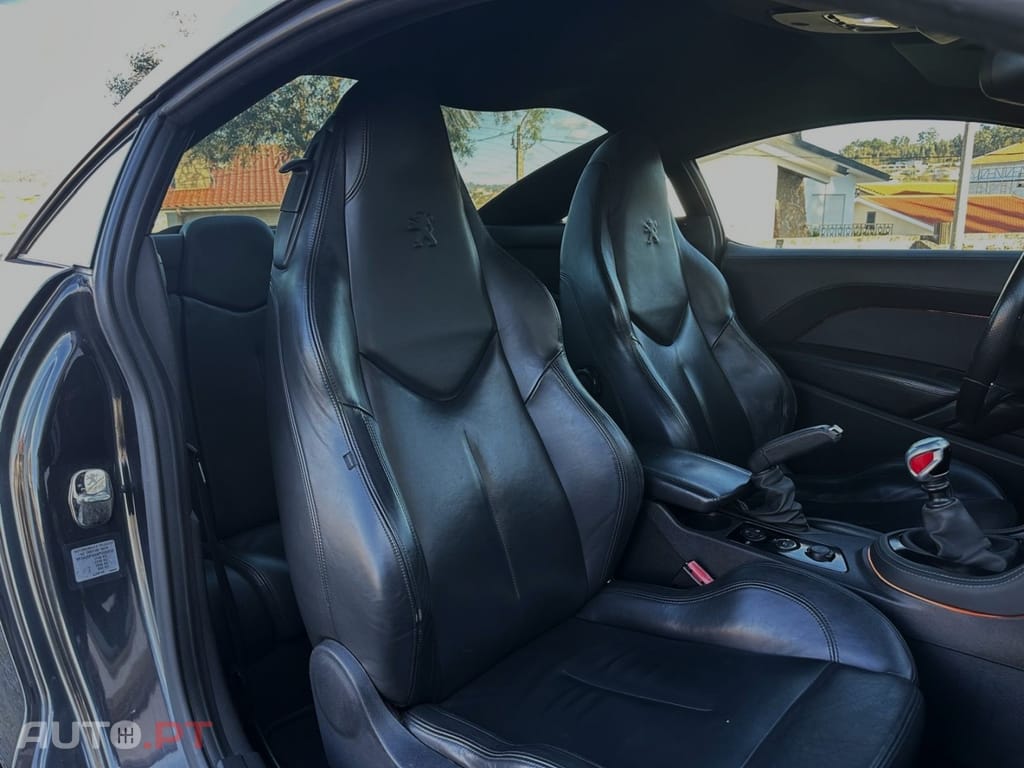 Peugeot RCZ 1.6 THP