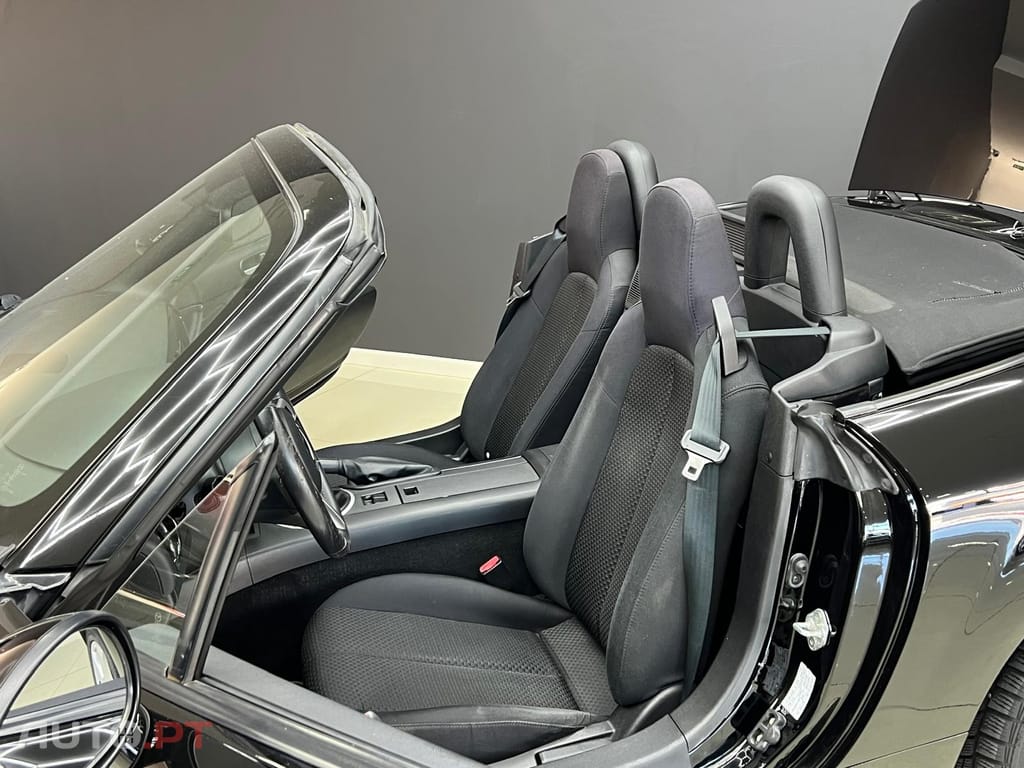 Mazda MX-5 1.8 MZR Emotion