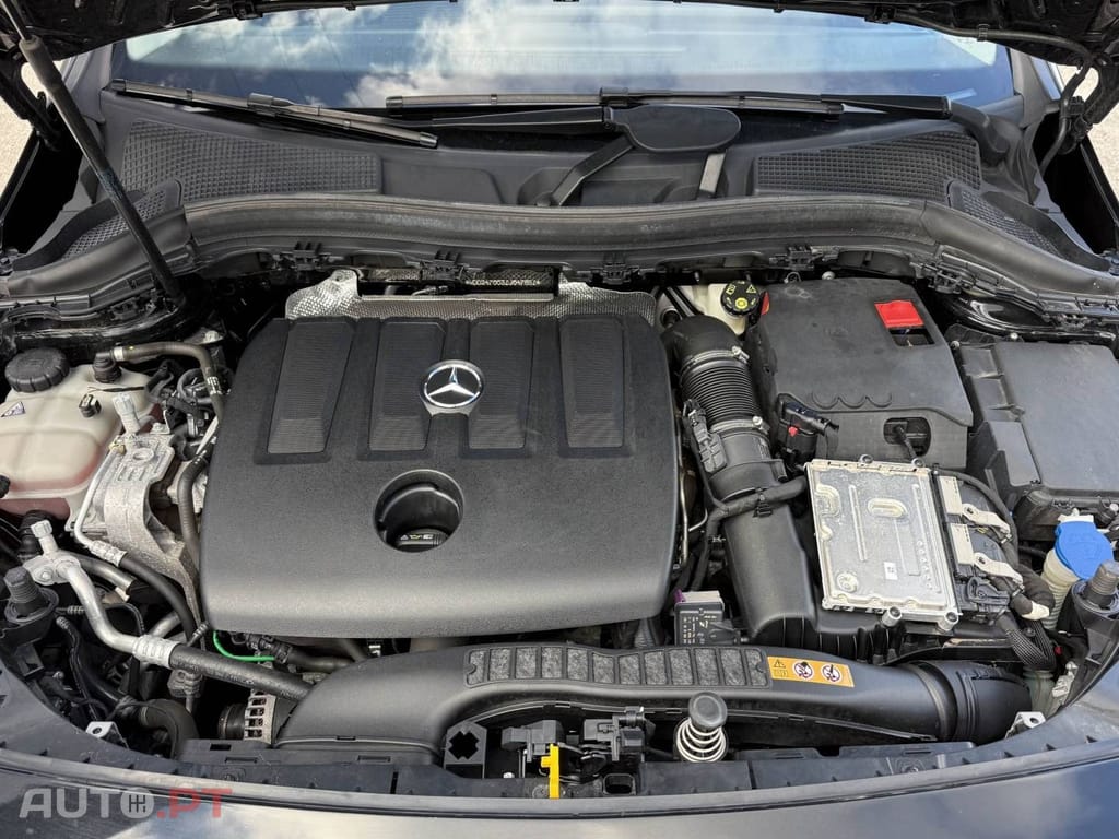 Mercedes-Benz B 180 d 7G-DCT Style