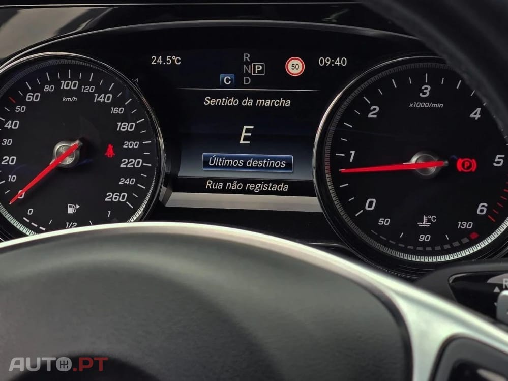 Mercedes-Benz E 220 d AMG Line