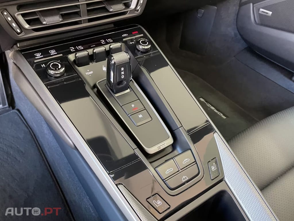 Porsche 911 Carrera Cabriolet 