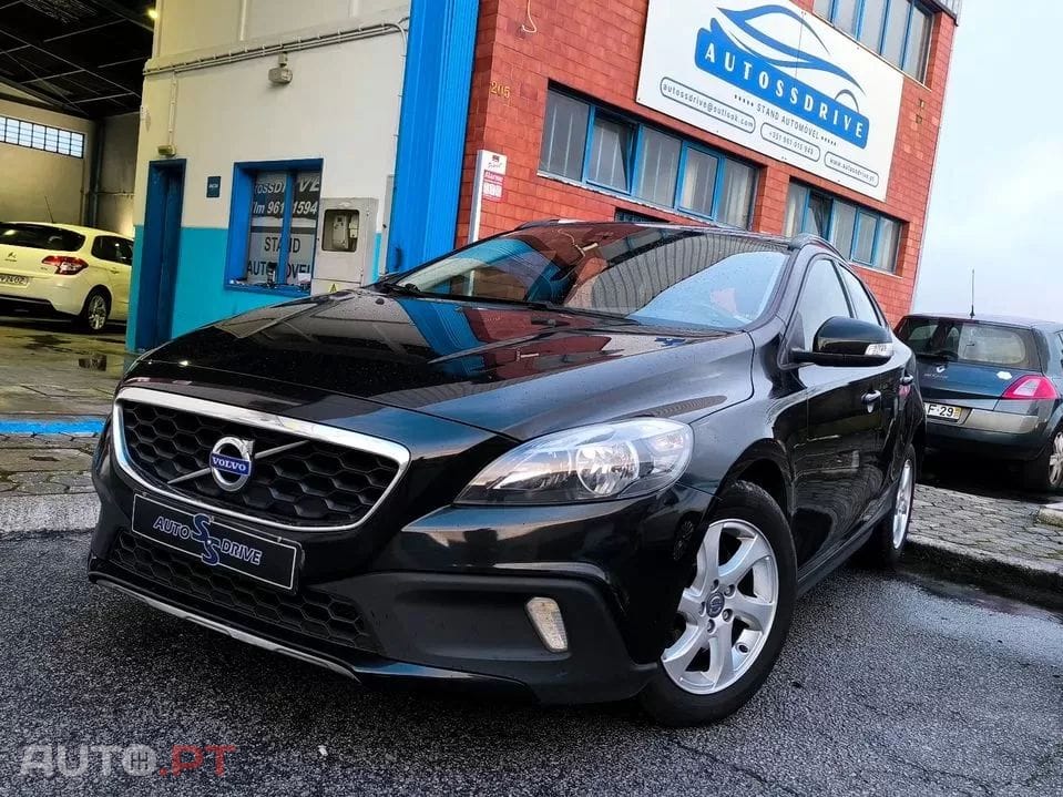 Volvo V40 1.6 D2 Momentum Powershift Eco
