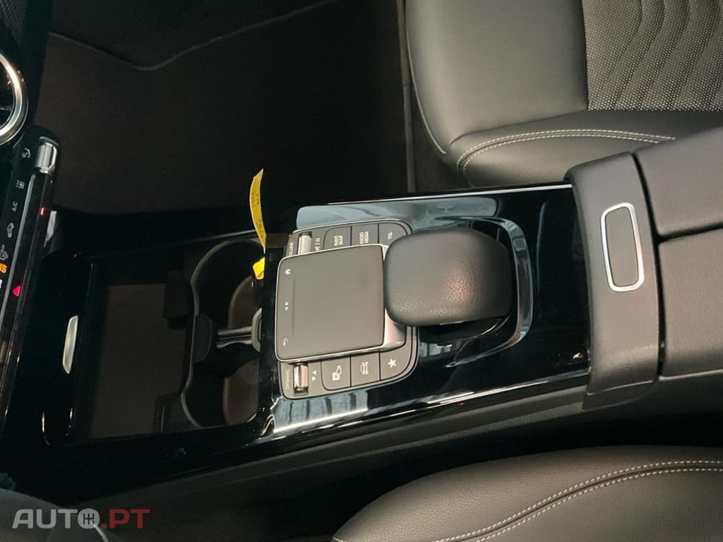 Mercedes-Benz A 250 e Style Plus