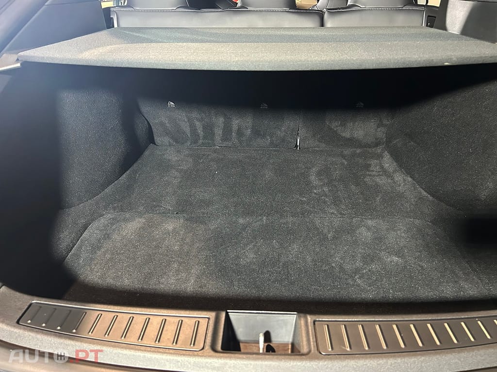 Tesla Model S 75D