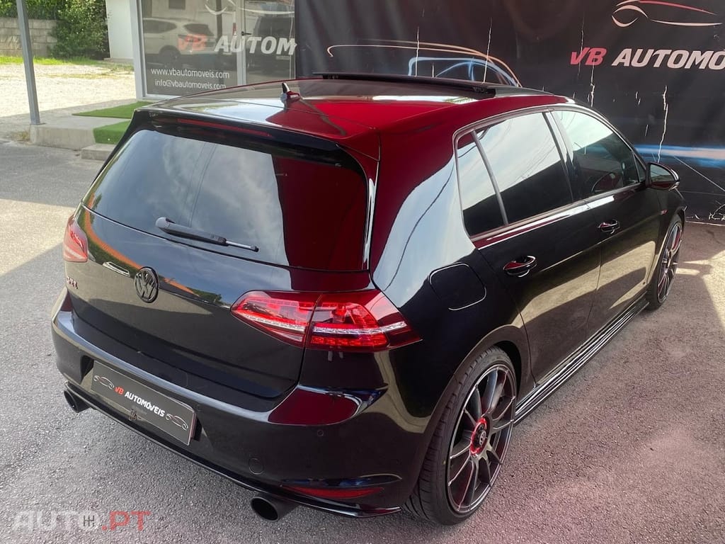 Volkswagen Golf 2.0 TSi GTi DSG Performance