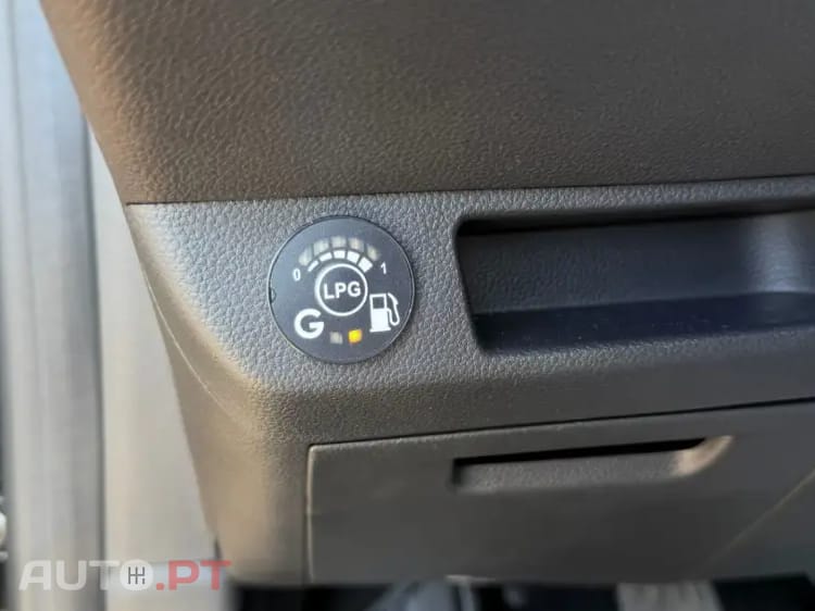 Renault Clio 1.0 TCe Evolution Bi-Fuel