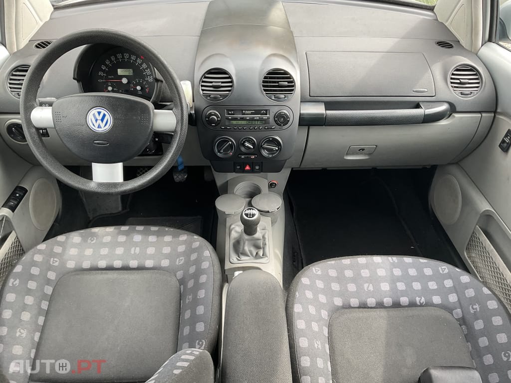 Volkswagen New Beetle 1.6