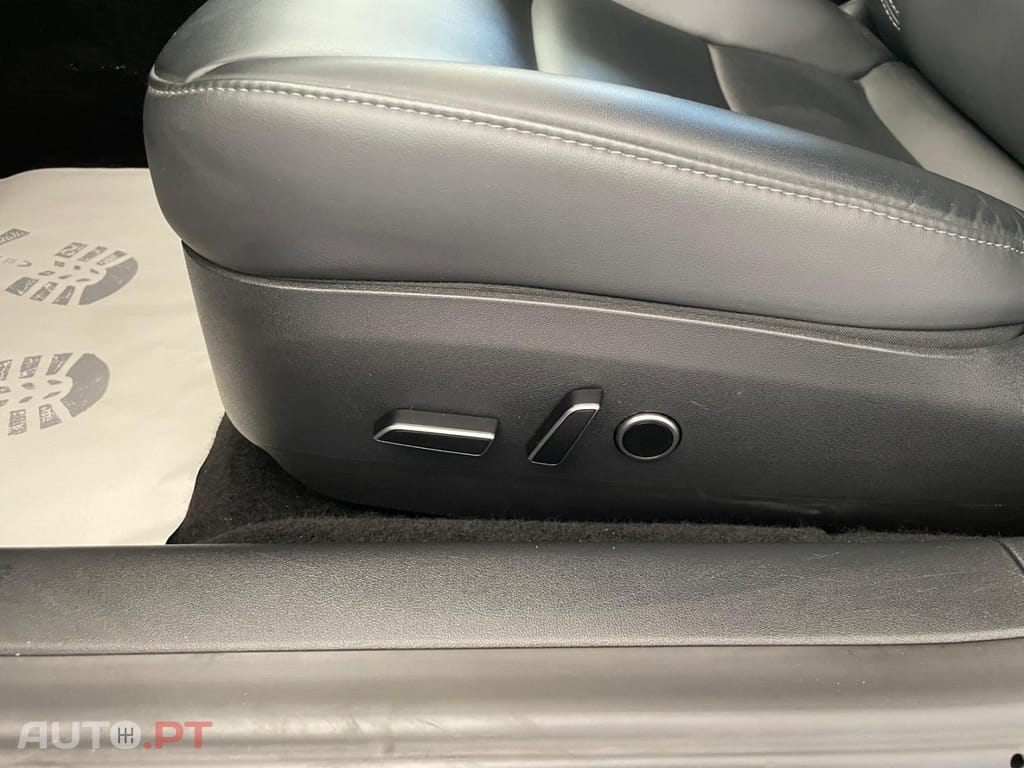 Tesla Model 3 Tração Traseira