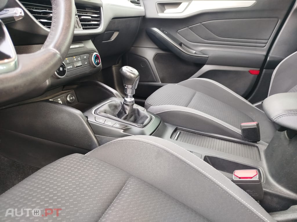 Ford Focus 1.5 TDCi EcoBlue Titanium
