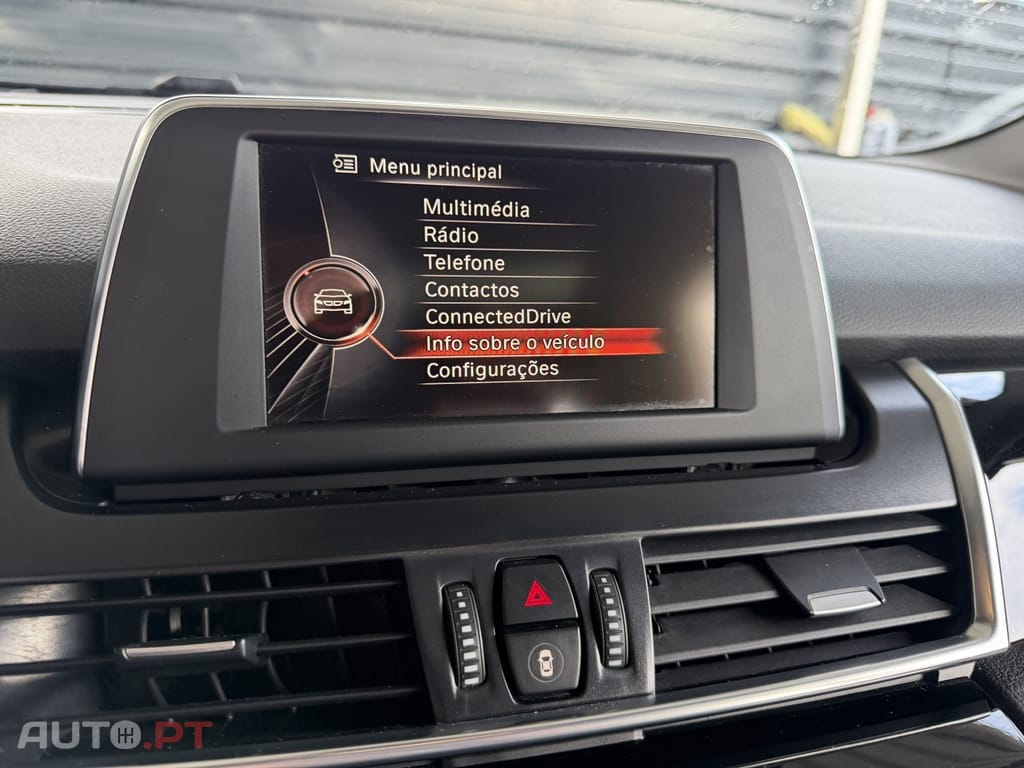 BMW 216 d Line Sport