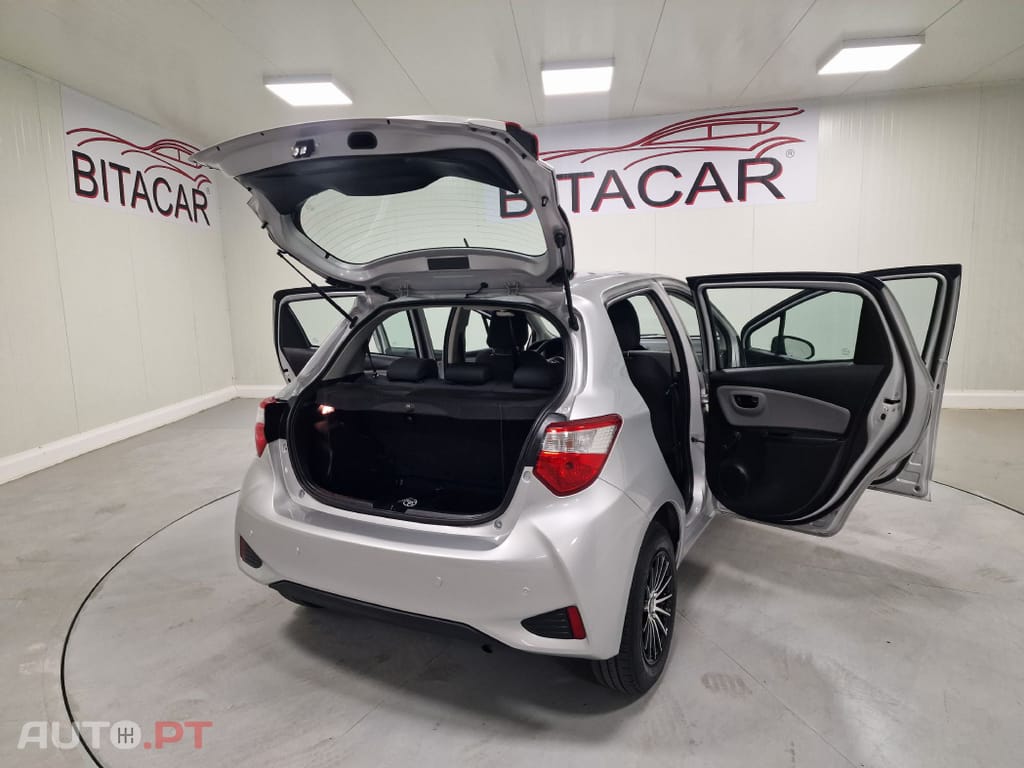 Toyota Yaris 1.0 VVT-I ACTIVE
