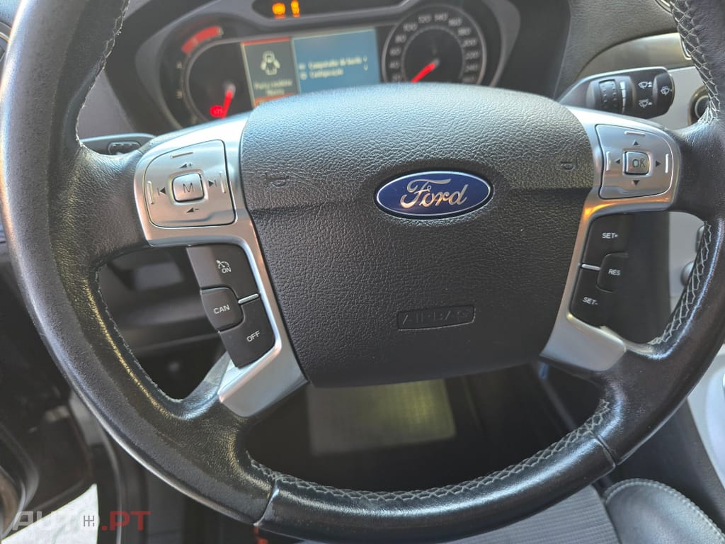 Ford S-Max 2.0 TDCi Titanium 7L