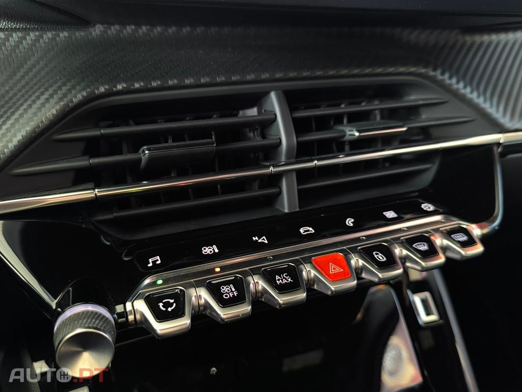 Peugeot 2008 1.5 BlueHDi GT EAT8