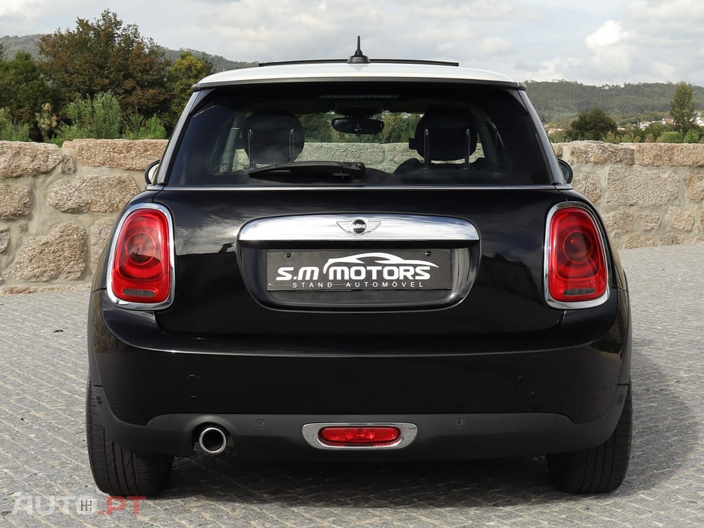 MINI Cooper Cooper D
