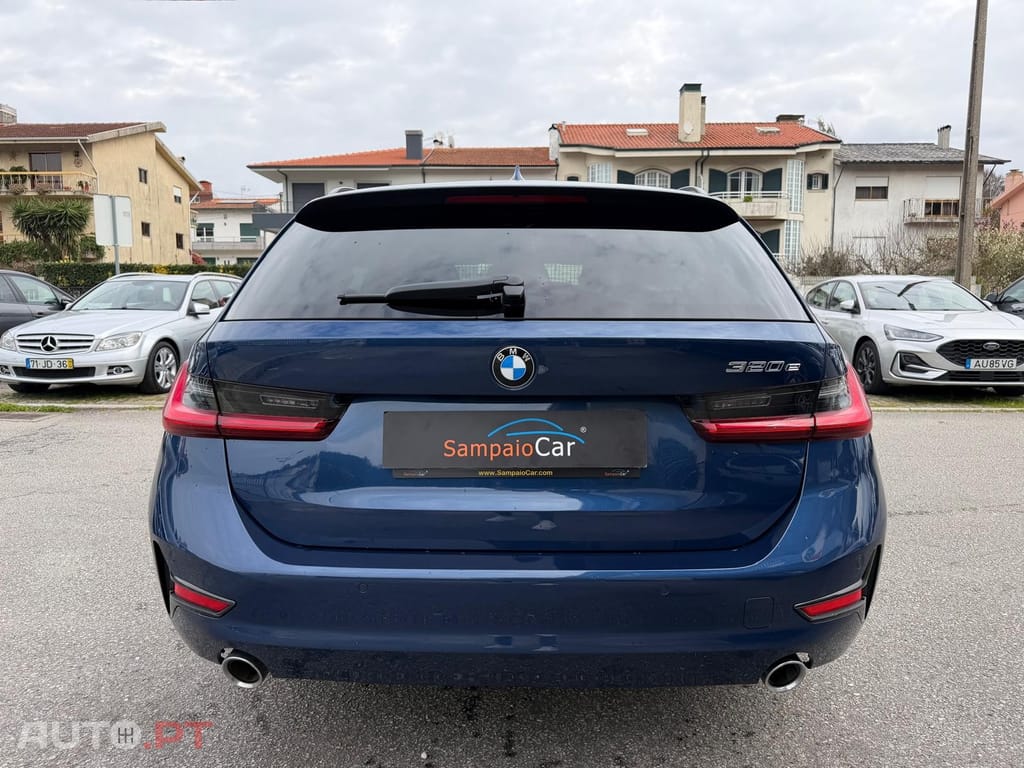 BMW 320 e Line Sport Auto