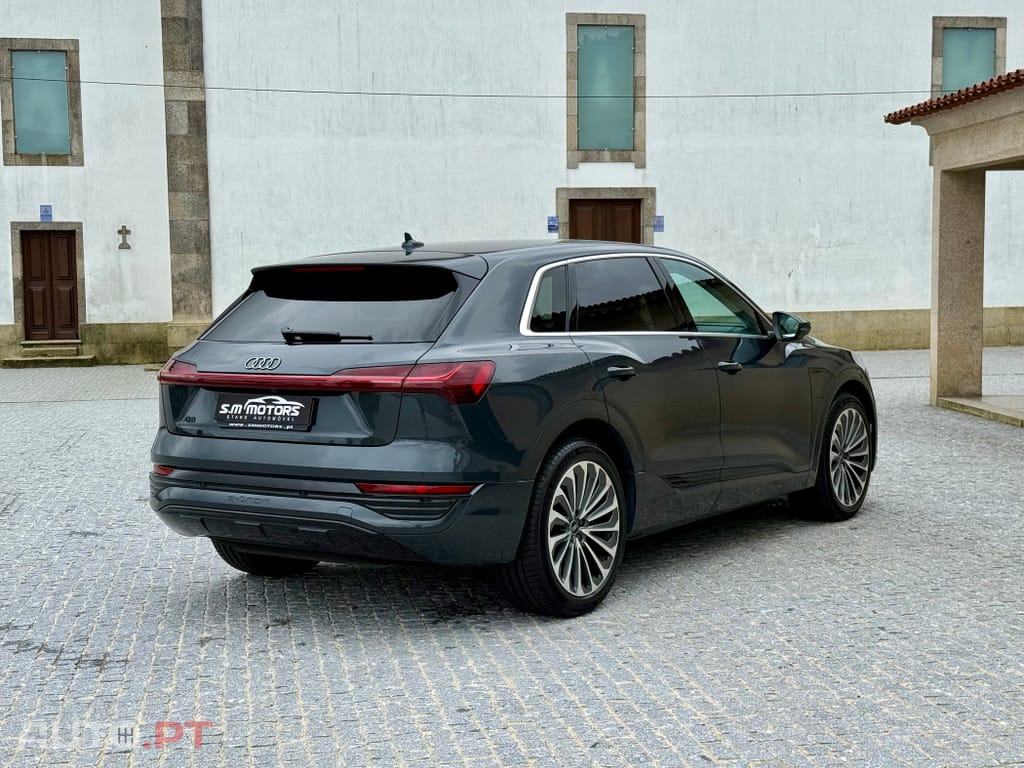 Audi Q8 E-Tron 55 quattro Advanced