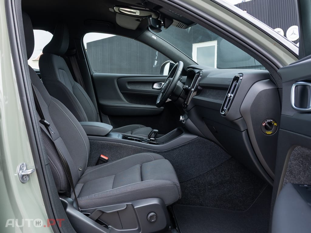 Volvo XC40 Recharge Plus
