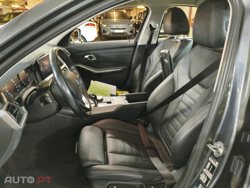BMW 320 d Auto