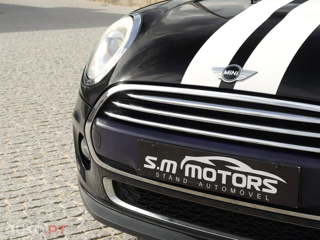 MINI Cooper Cooper D