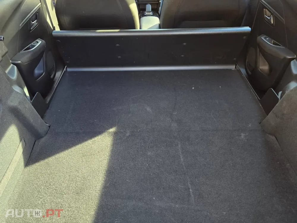 Peugeot E-208 50 kWh Allure ( COMERCIAL )