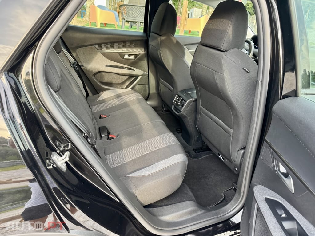 Peugeot 3008 1.5 BlueHDi Active Pack