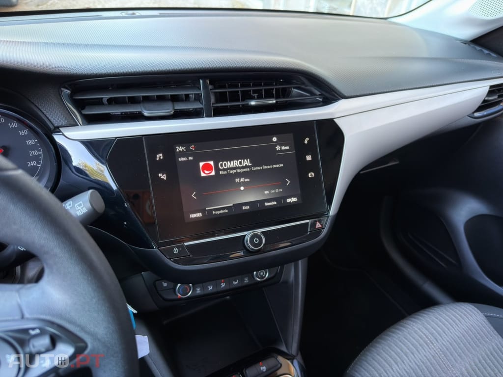 Opel Corsa 1.2 Business Edition — fotografia 14