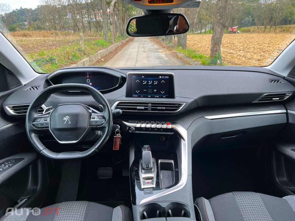 Peugeot 3008 1.5 BlueHDi Active Pack EAT8