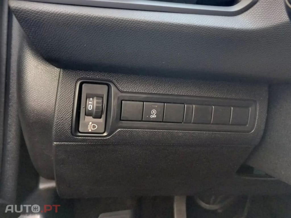 Peugeot 308 1.5 BlueHDi Business Line