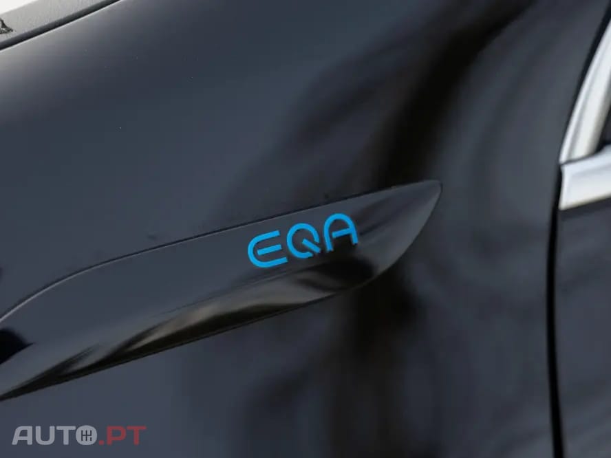 Mercedes-Benz EQA 250 AMG Line