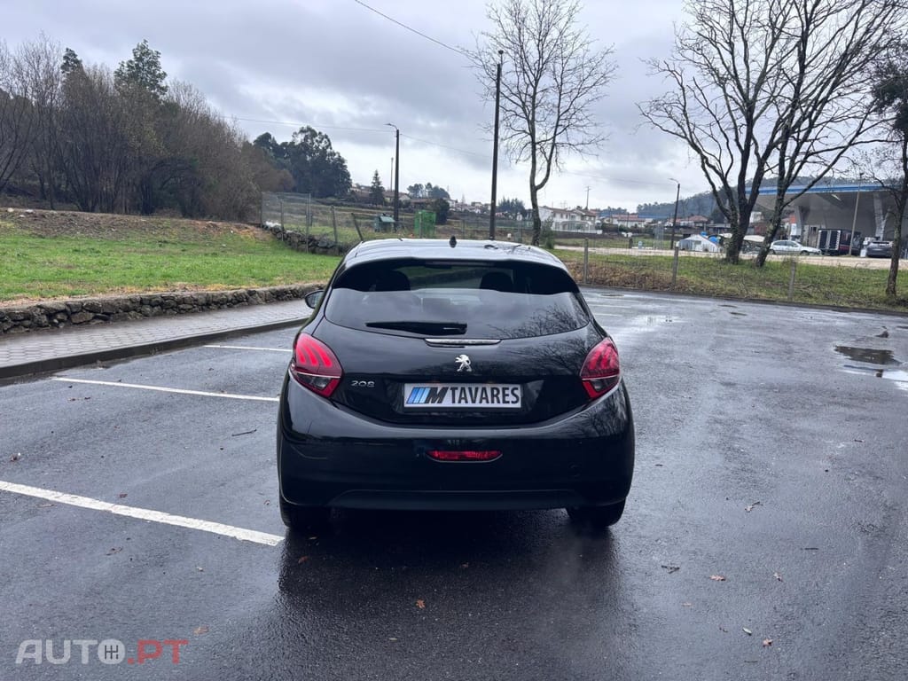Peugeot 208 1.6 BlueHDi Allure
