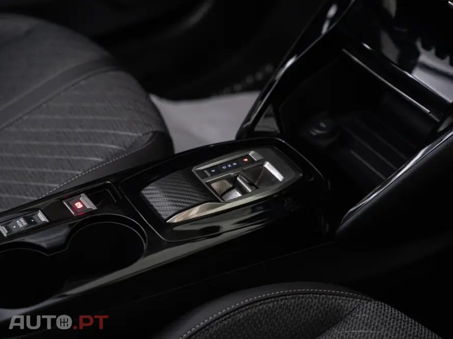 Peugeot E-208 50 kWh Allure