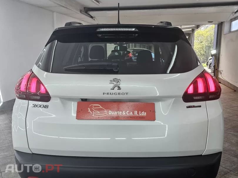 Peugeot 2008 1.2 PureTech GT Line EAT6