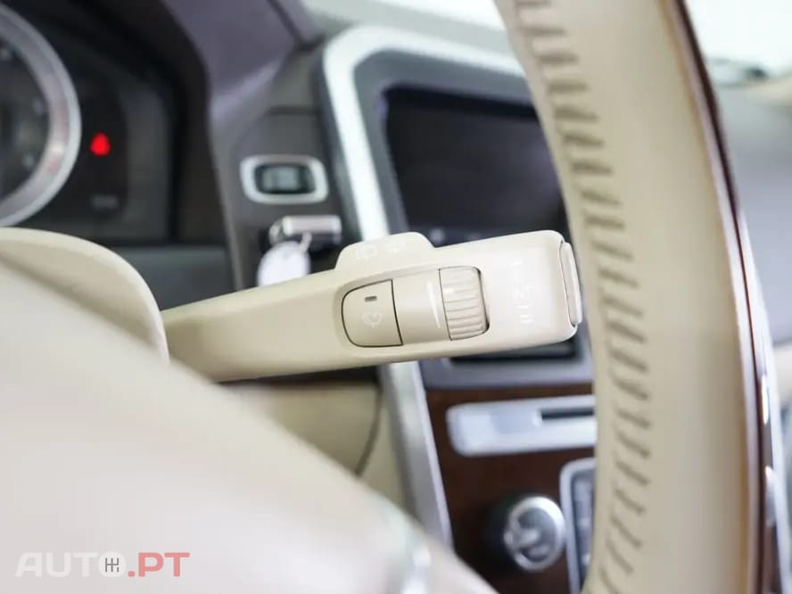 Volvo XC60 2.0 D3 Summum Geartronic