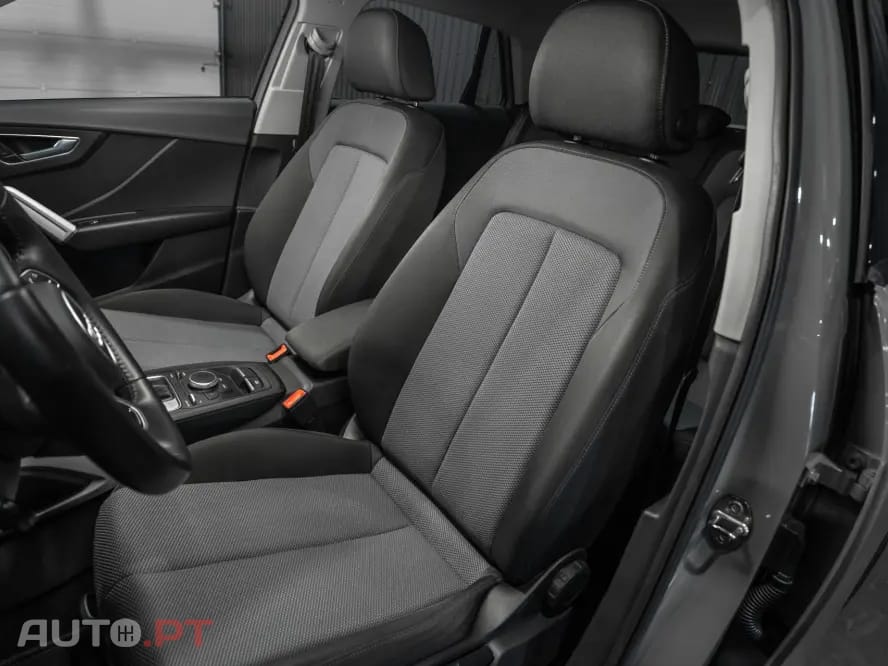 Audi Q2 30 TFSI Sport S tronic