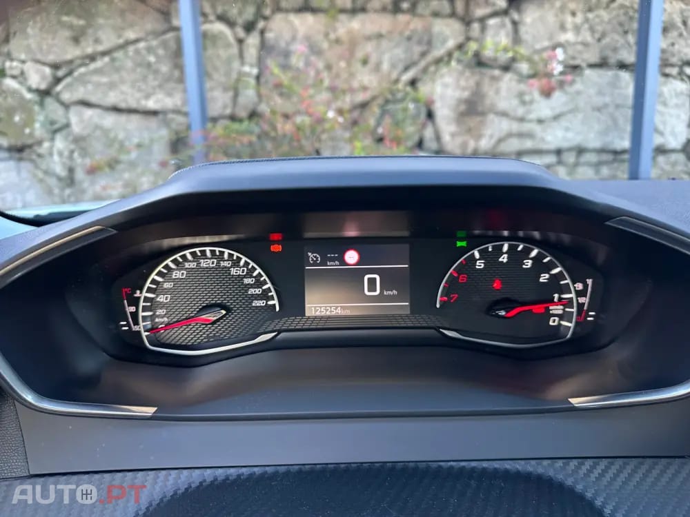 Peugeot 2008 1.5 BlueHDi Active Pack